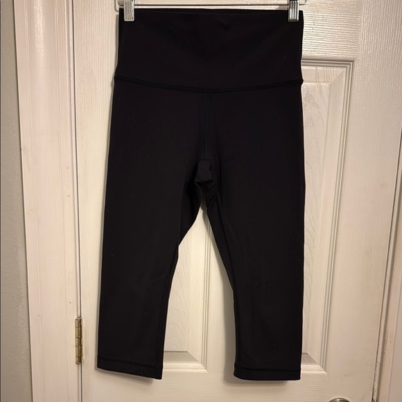 lululemon athletica Wunder Under Cropped High Rise Pants #477 - Picture 1 of 8
